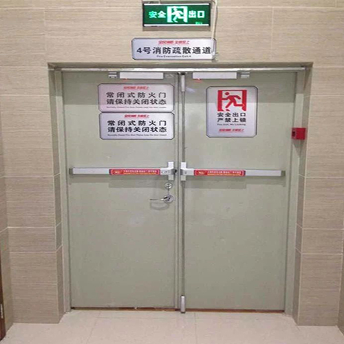 疏散通道常闭防火门.jpg