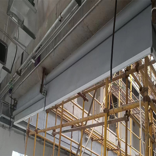 电动挡烟垂壁工地.jpg
