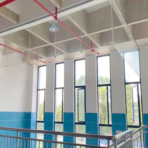 学校挡烟垂壁.jpg