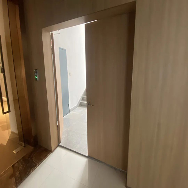 防火门木质.jpg